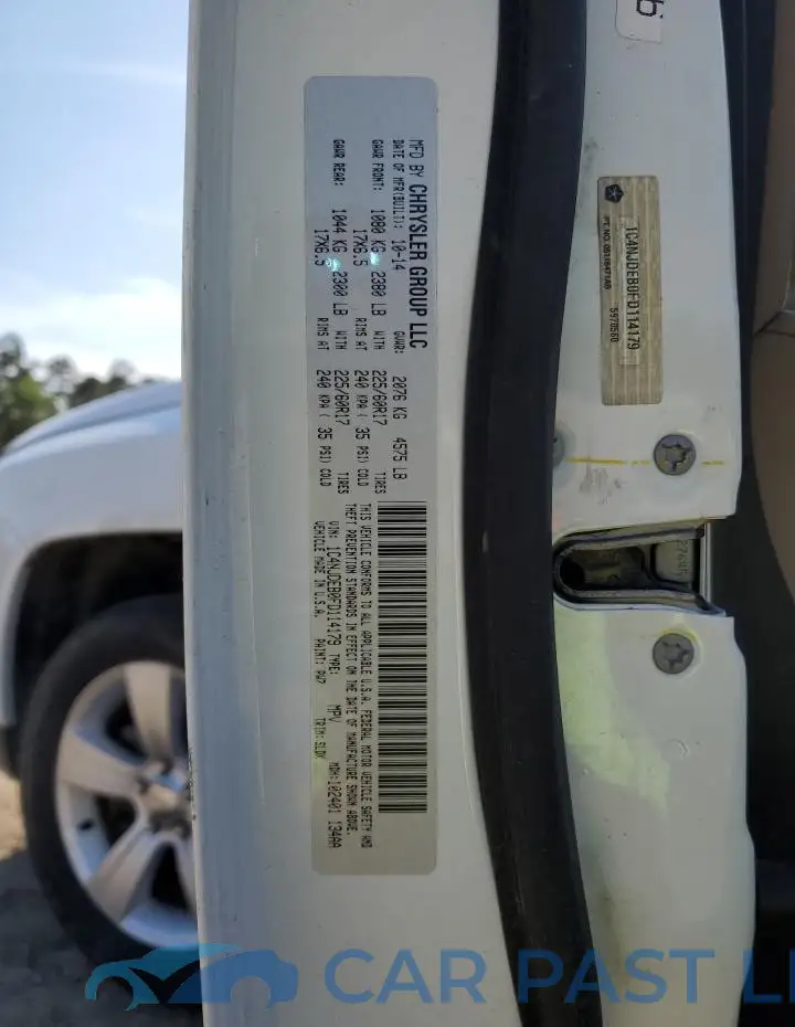 1C4NJDEB0FD114179# 13