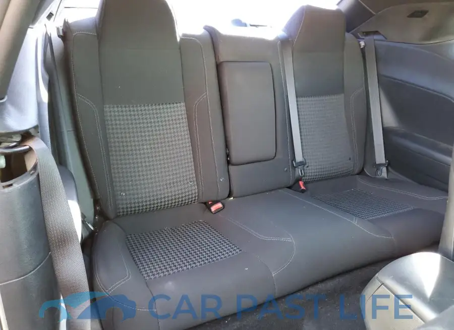 2C3CDZAG1HH501198# 10