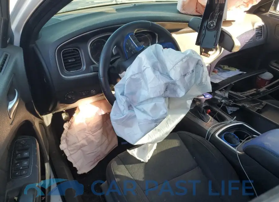 2C3CDXCT6FH777520# 8