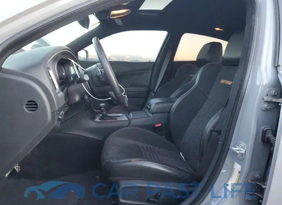 2C3CDXGJ4HH528984# 7