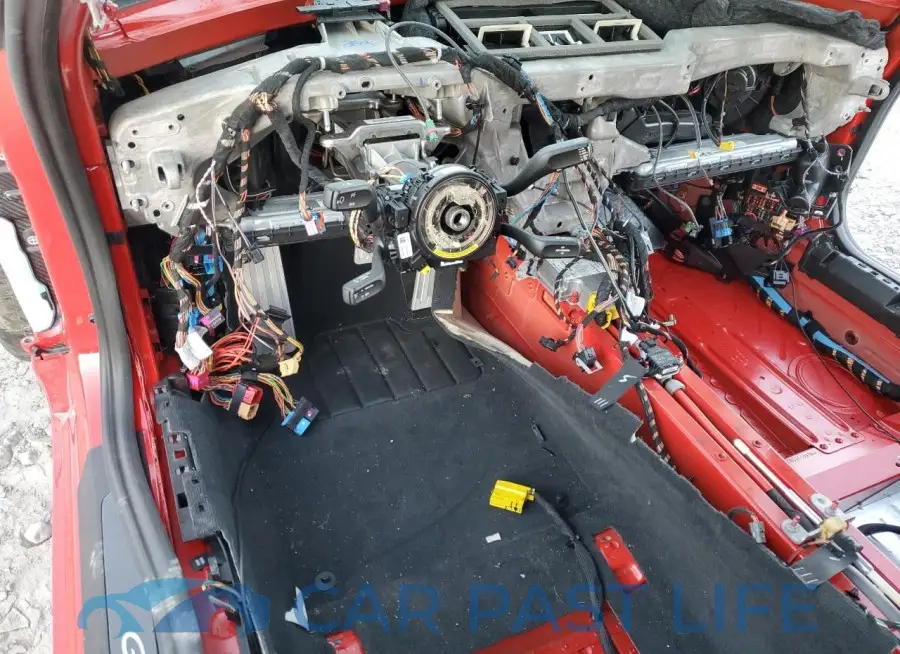 WP0AE2A9XJS185792# 8