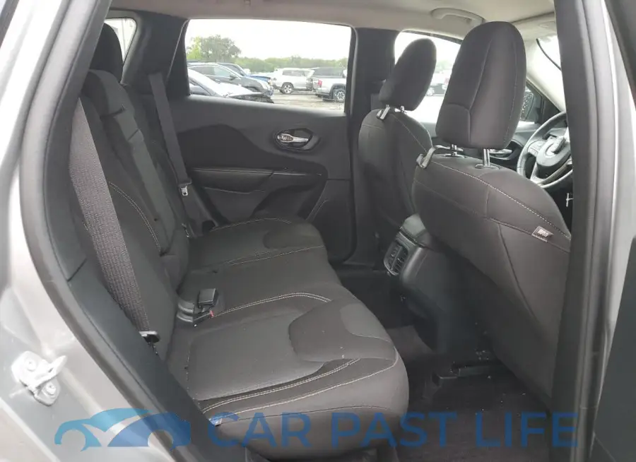 1C4PJLCS6GW159543# 10
