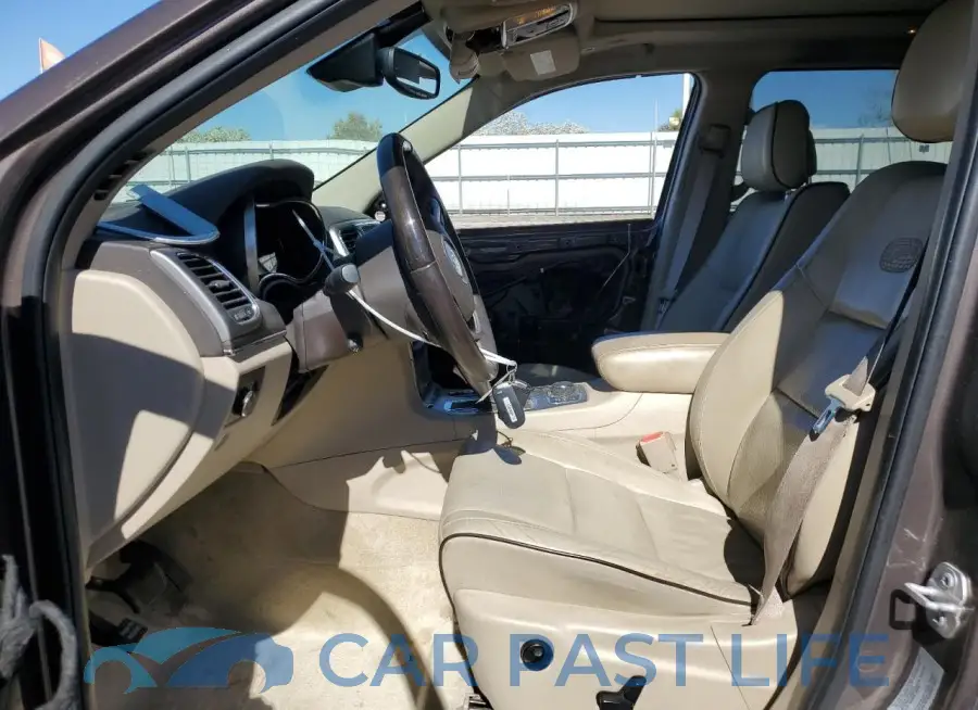 1C4RJFCG9JC107595# 7