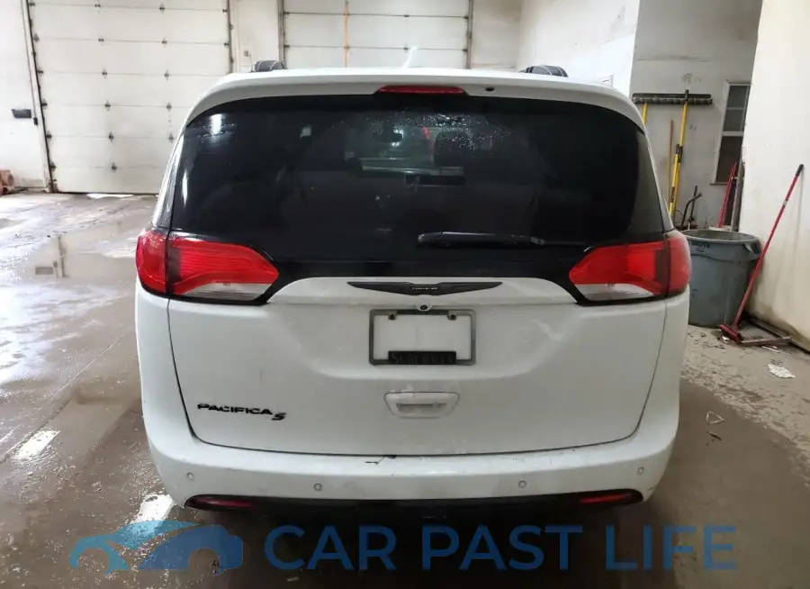 2C4RC1EG8JR172164# 6
