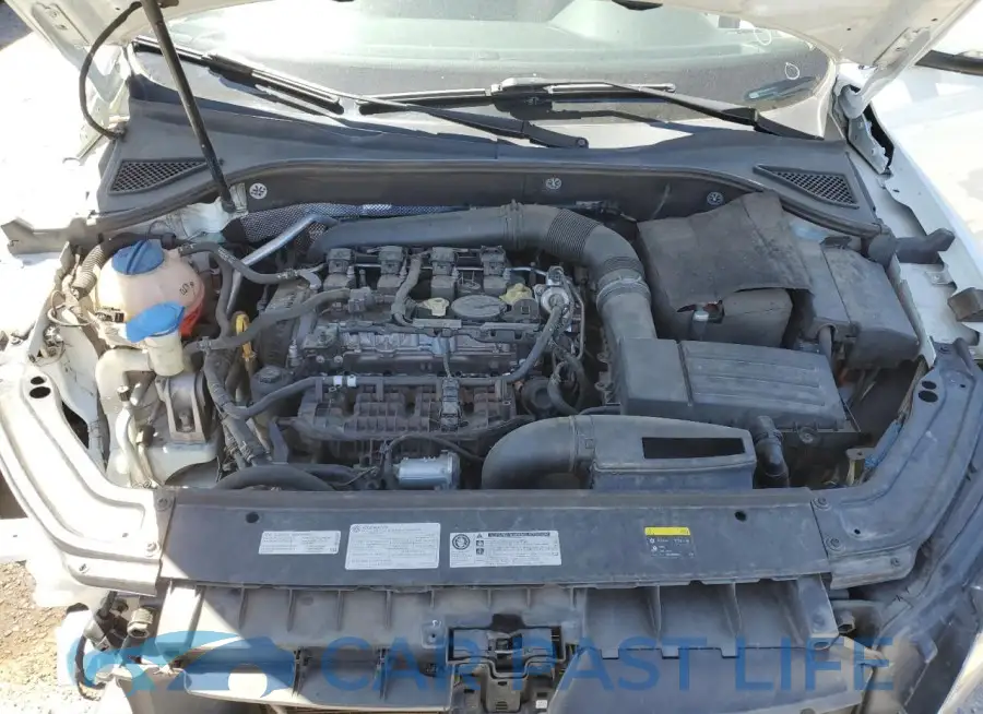 1VWDT7A33HC047475# 11