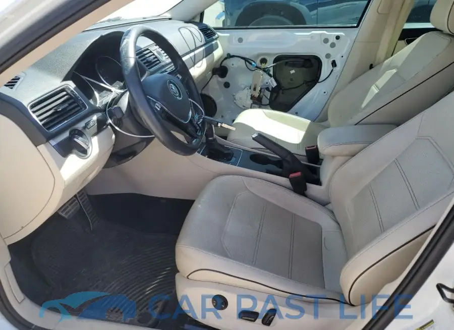 1VWDT7A33HC047475# 7