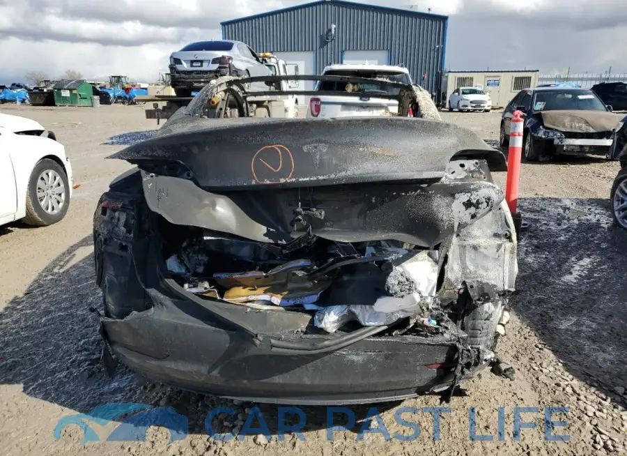 5YJ3E1EA4PF583707# 6