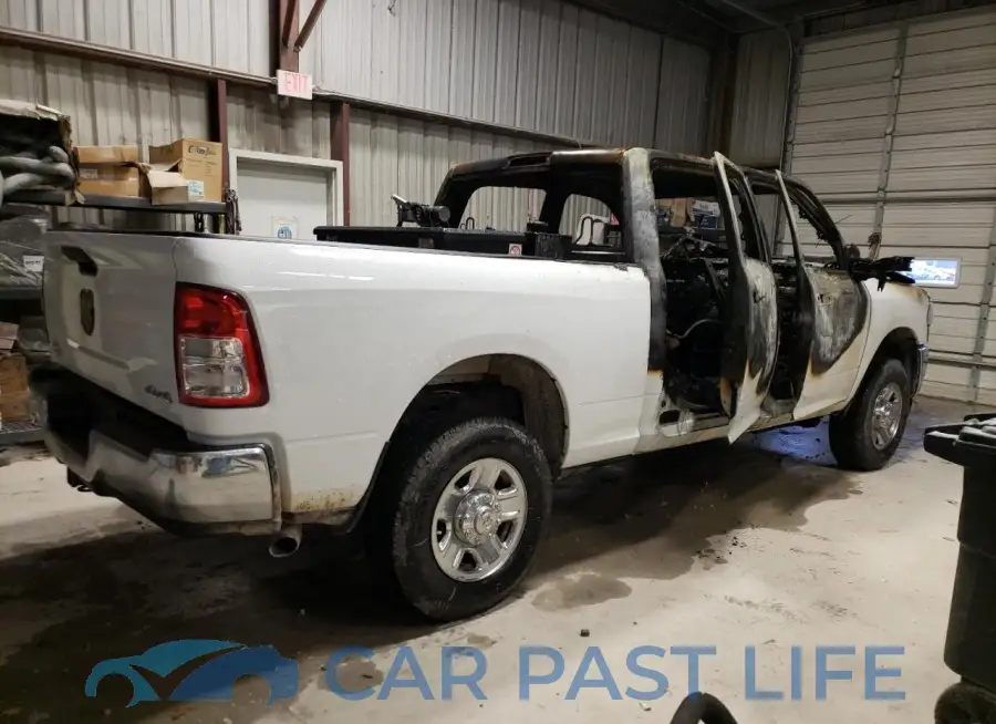 3C6UR5CJ4RG102152# 3