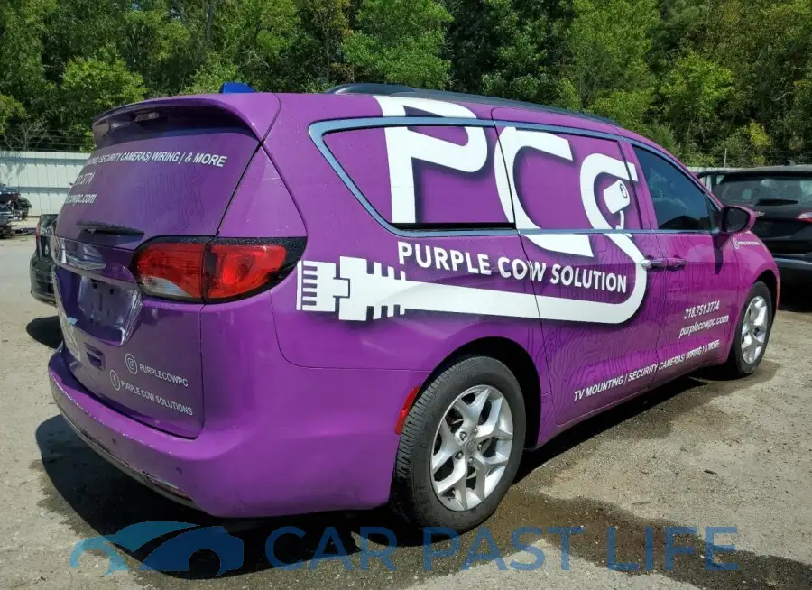 2C4RC1FG6JR294472# 3