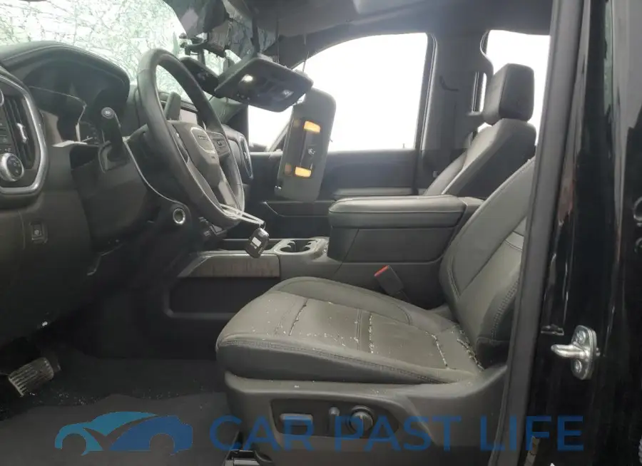1GT19REY8NF297228# 7