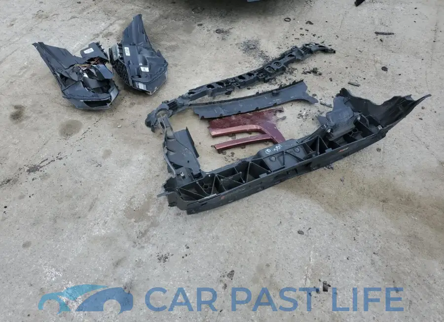 1FM5K8F81JGB32846# 13