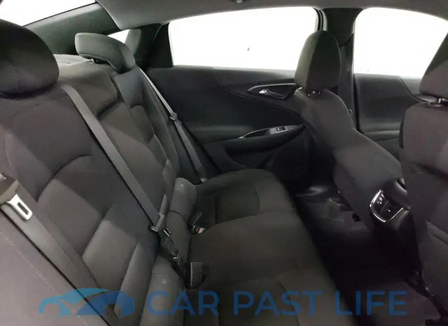 1G1ZD5ST4PF141928# 10