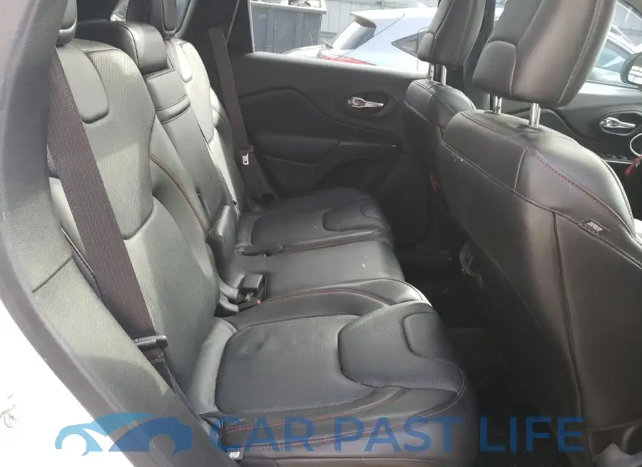 1C4PJMBS5FW681277# 10