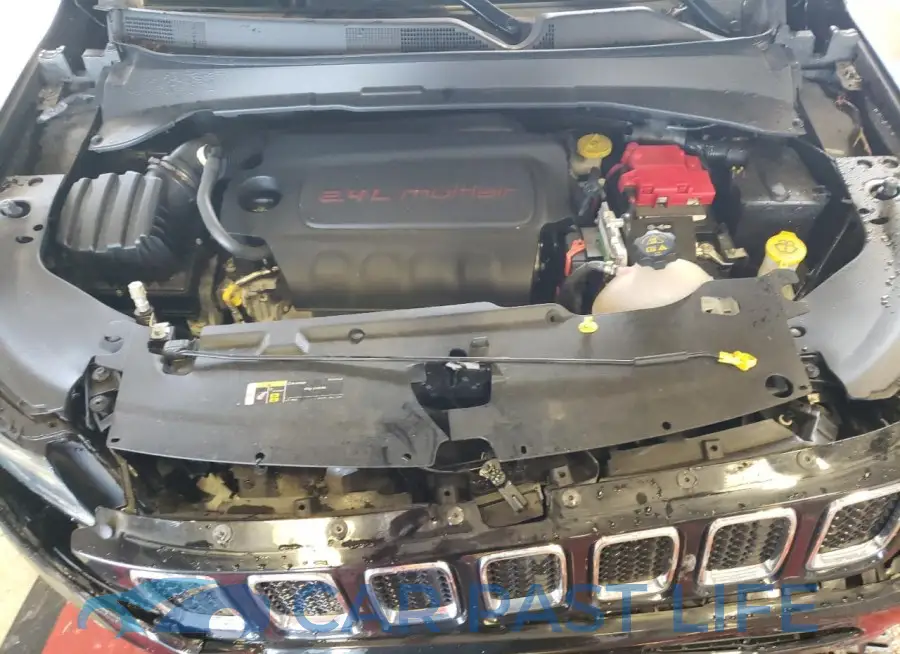 3C4NJDBB8LT209230# 12