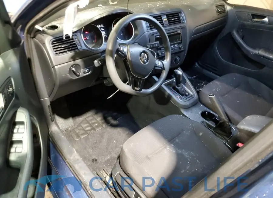 3VW2K7AJ7FM278495# 8