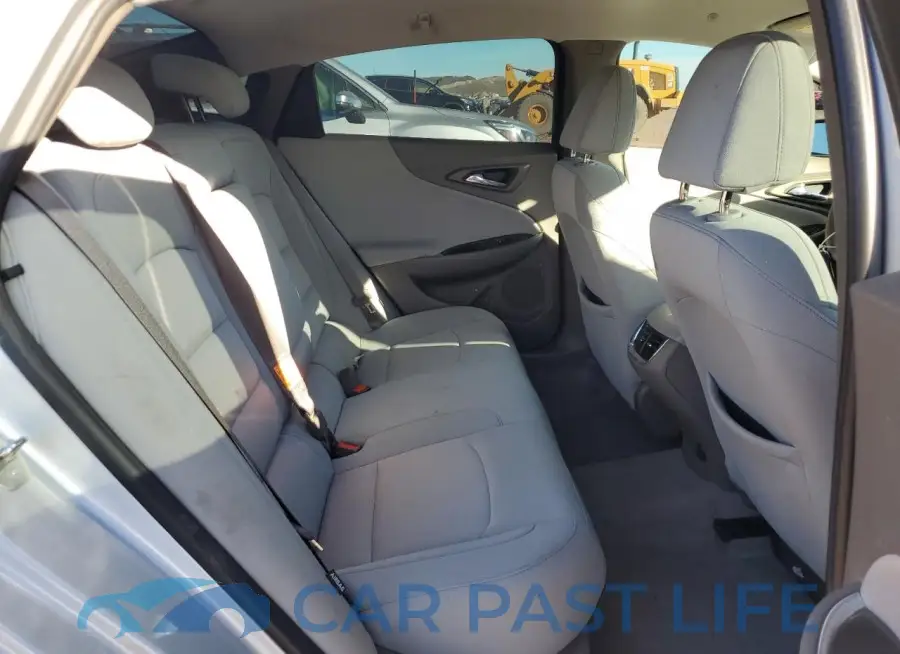 1G1ZD5ST0JF194763# 10