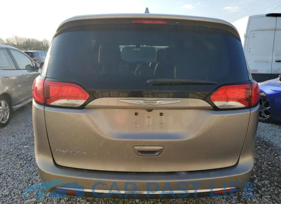 2C4RC1EG2JR112607# 6