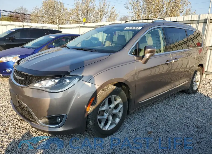 2C4RC1EG2JR112607# 1