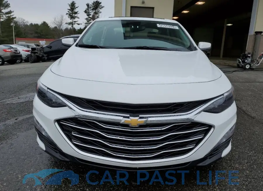 1G1ZD5ST0PF132000# 5