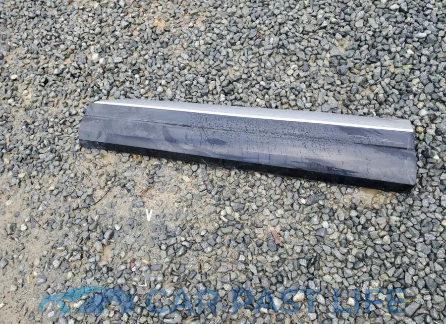 WA1AAAF72JD004700# 13