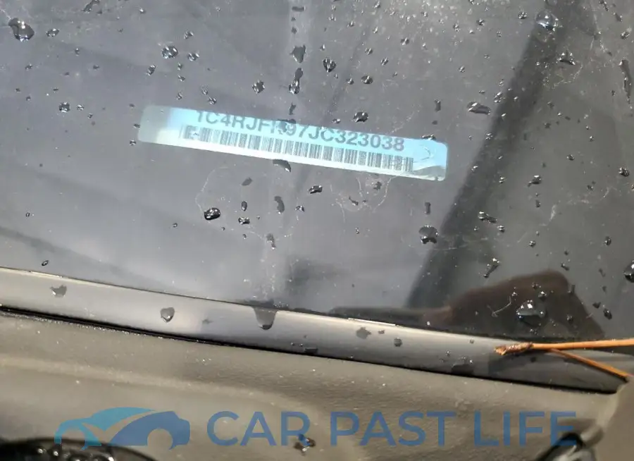 1C4RJFN97JC323038# 14