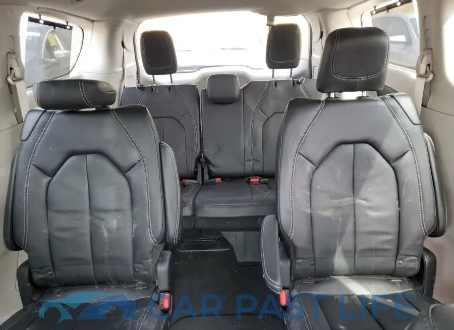2C4RC1BG3NR100153# 10