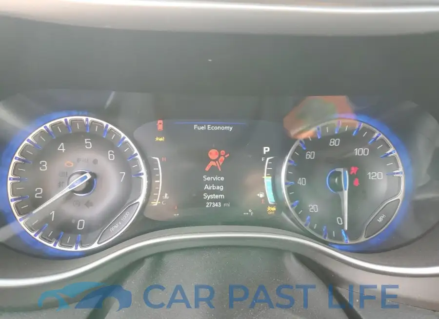 2C4RC1BG3NR100153# 9