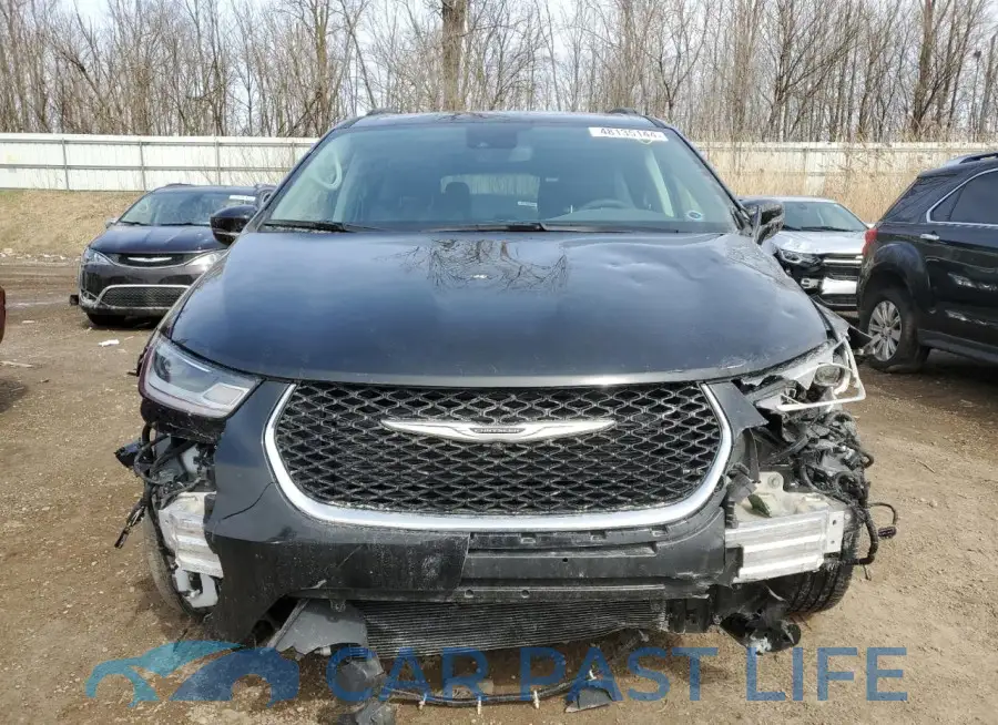 2C4RC1BG3NR100153# 5