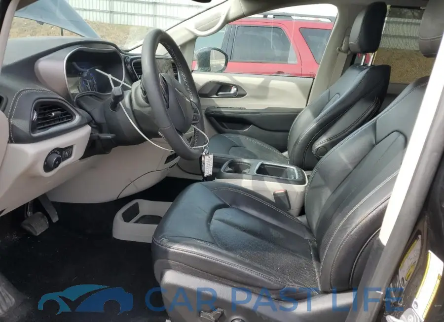 2C4RC1BG3NR100153# 7
