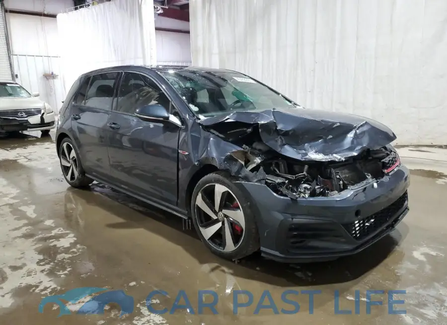 3VW547AU1JM260360# 4
