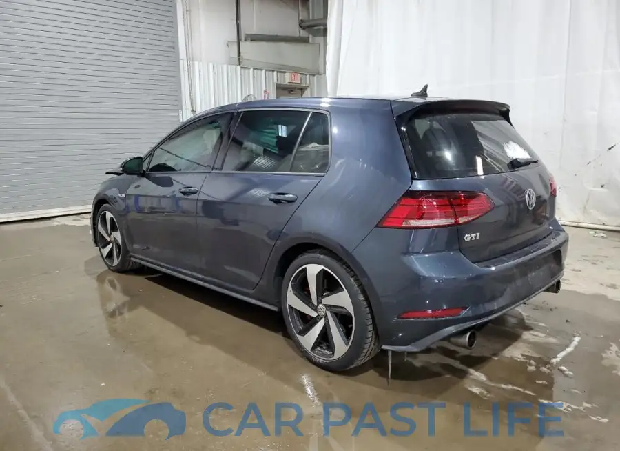 3VW547AU1JM260360# 2