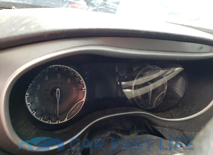 2C4RC1FG4LR107877# 9