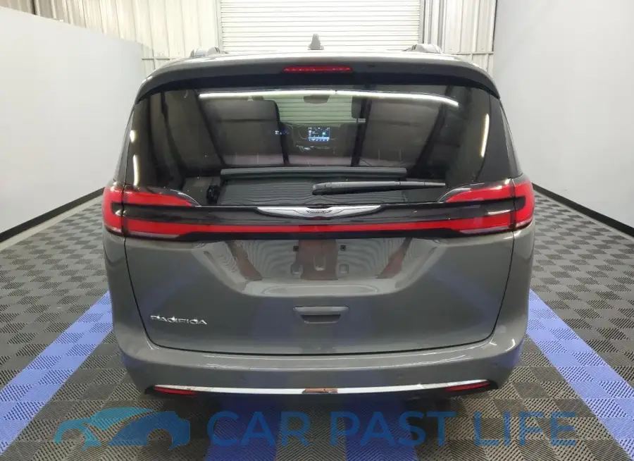 2C4RC1BG7NR117022# 6