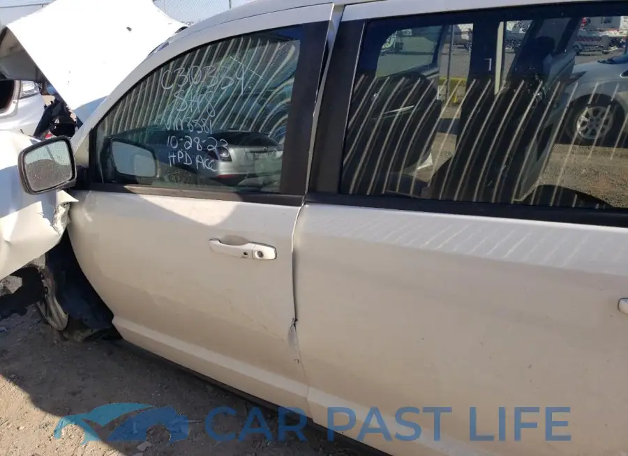 3C4PDCAB9GT158581# 10