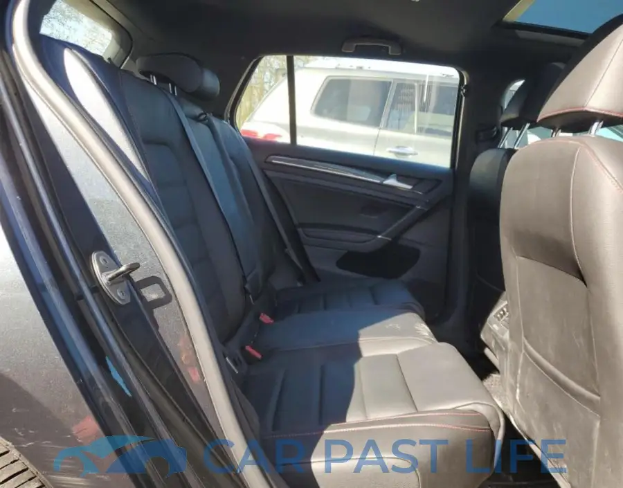 3VW5T7AU2GM069218# 10