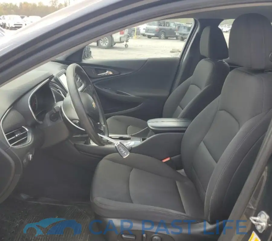 1G1ZD5ST1JF255473# 7