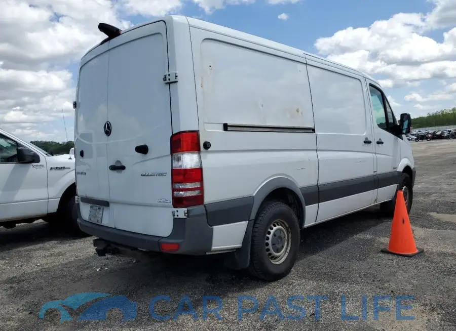 WD3PE7DC3FP135240# 3