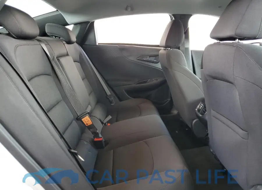 1G1ZD5ST2PF184907# 10
