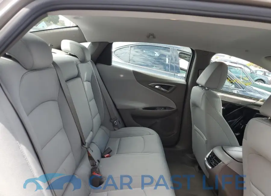 1G1ZD5ST8NF115331# 10