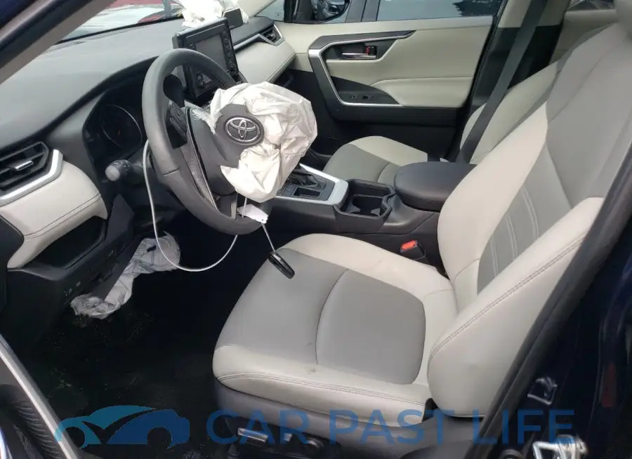 2T3C1RFV9MW159151# 7