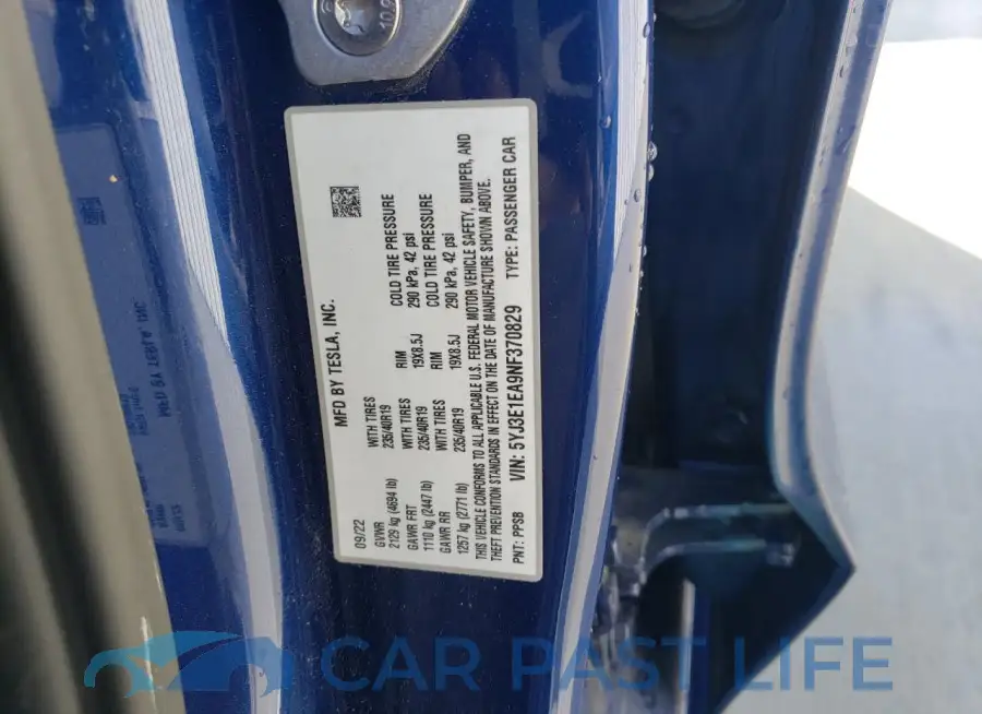 5YJ3E1EA9NF370829# 12
