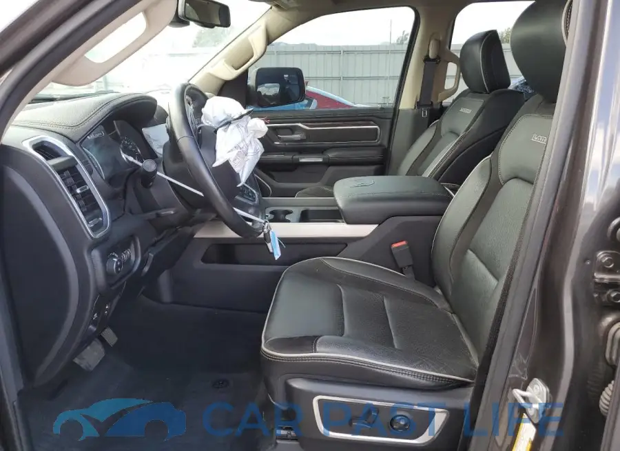 1C6SRFJT5LN379702# 7