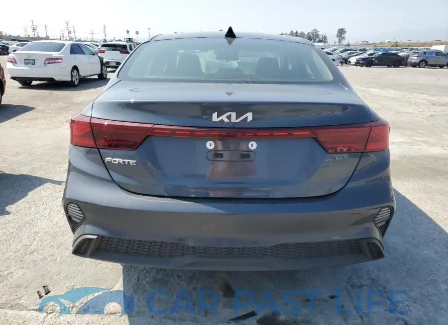 3KPF24AD8PE651892# 6