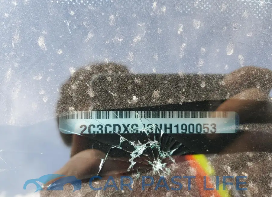 2C3CDXGJ3NH190053# 12