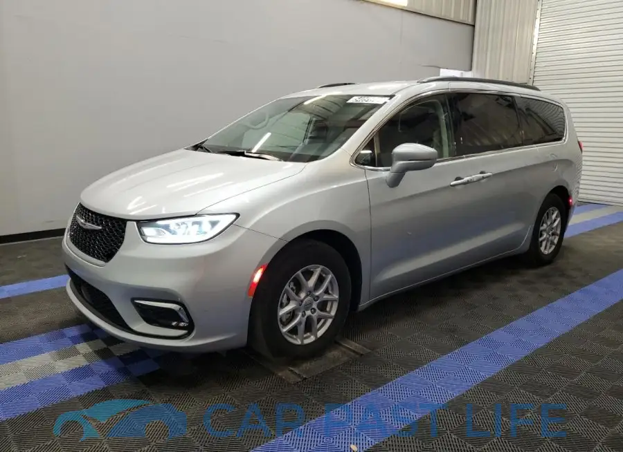 2C4RC1BG0NR196906# 1