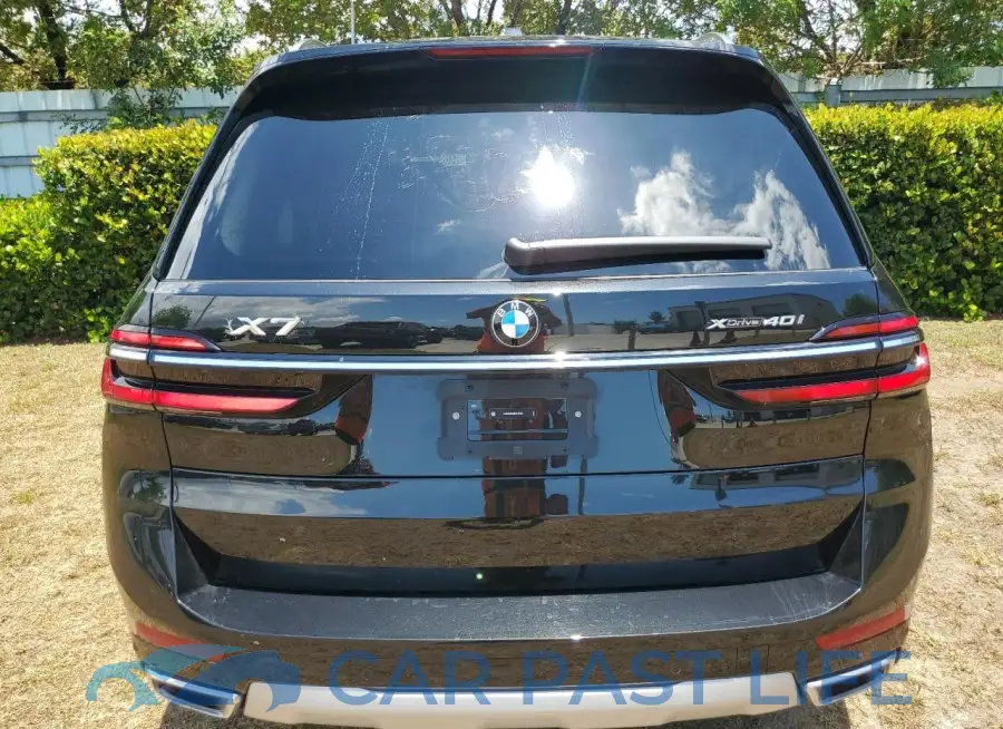 5UX23EM09R9V10460# 6