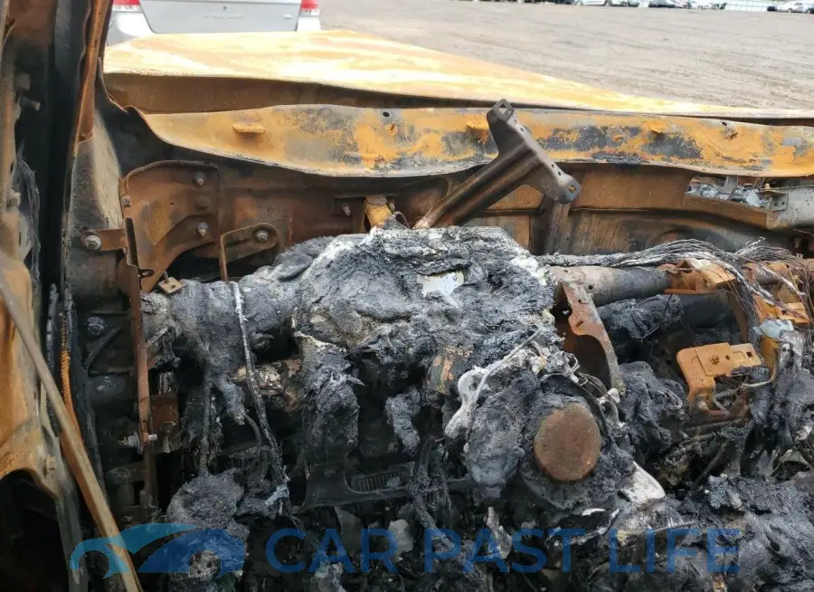 5XYPG4A38HG201113# 9