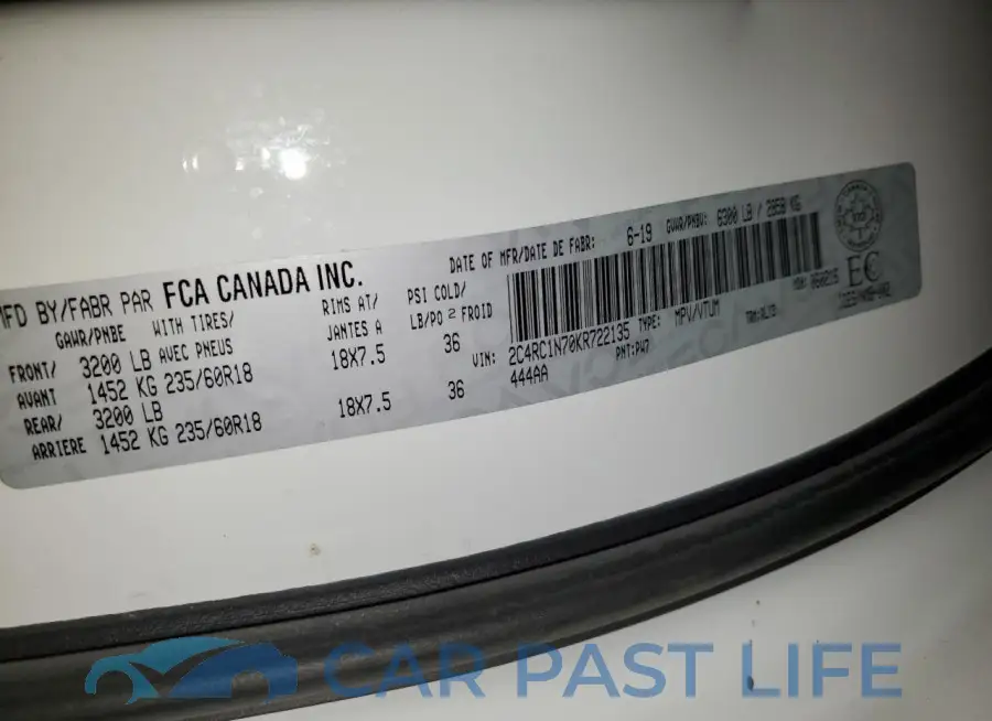 2C4RC1N70KR722135# 13