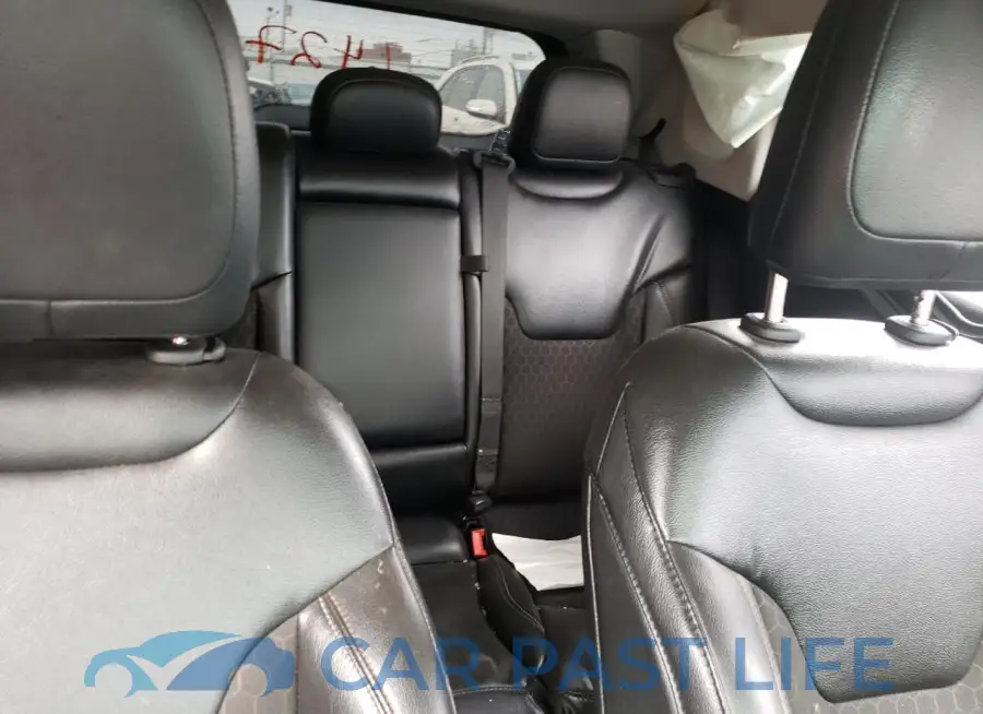 3C4NJDBB3LT219535# 10