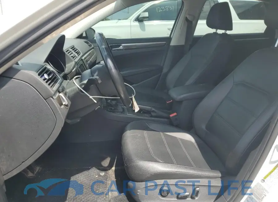 1VWBT7A3XGC042800# 7